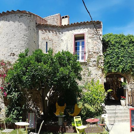 リヴサルト La Tour Du Terroir Bed & Breakfast エクステリア 写真