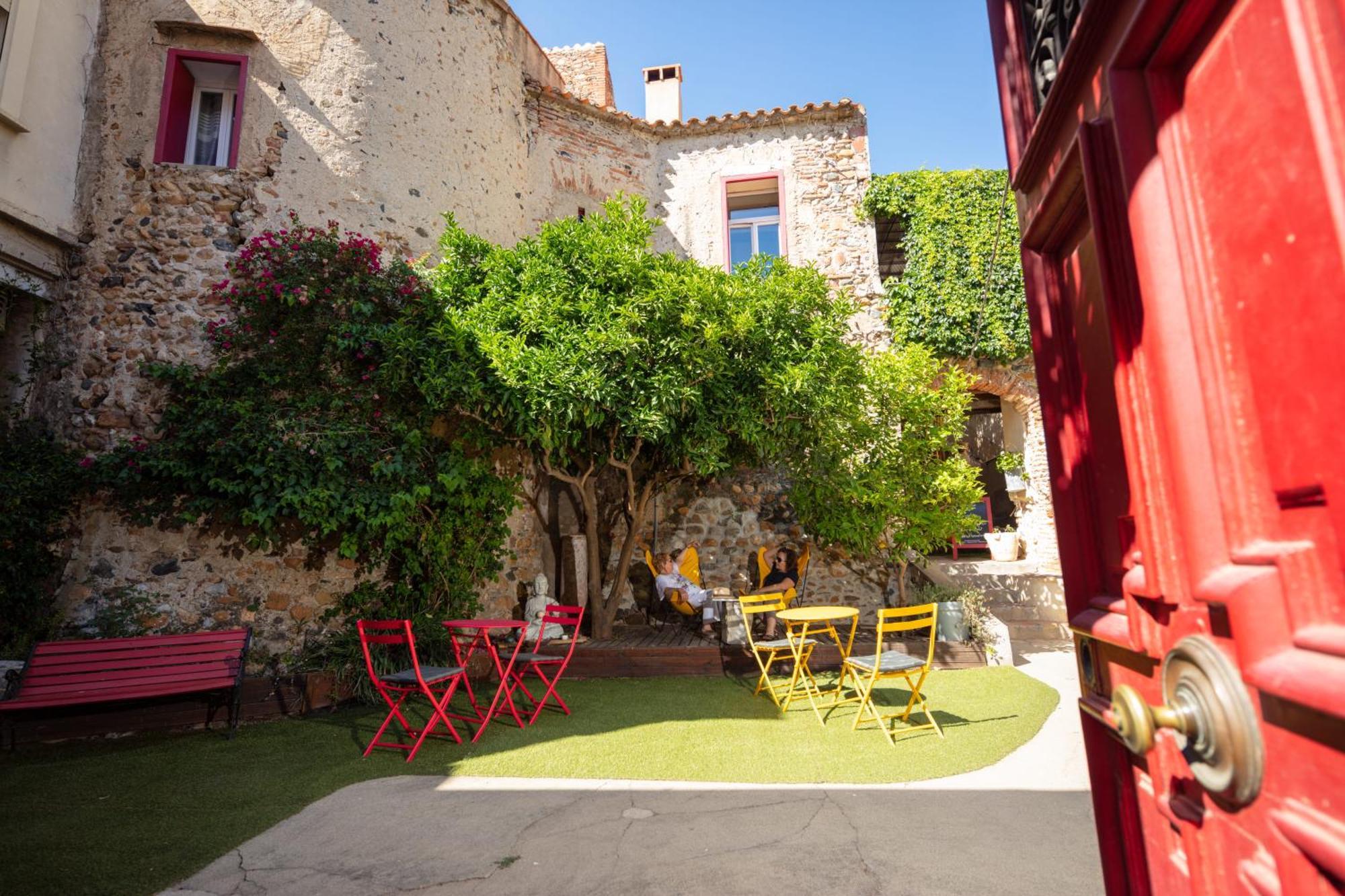 リヴサルト La Tour Du Terroir Bed & Breakfast エクステリア 写真