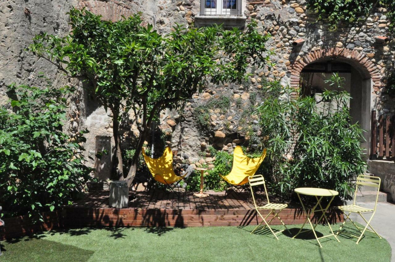 リヴサルト La Tour Du Terroir Bed & Breakfast エクステリア 写真