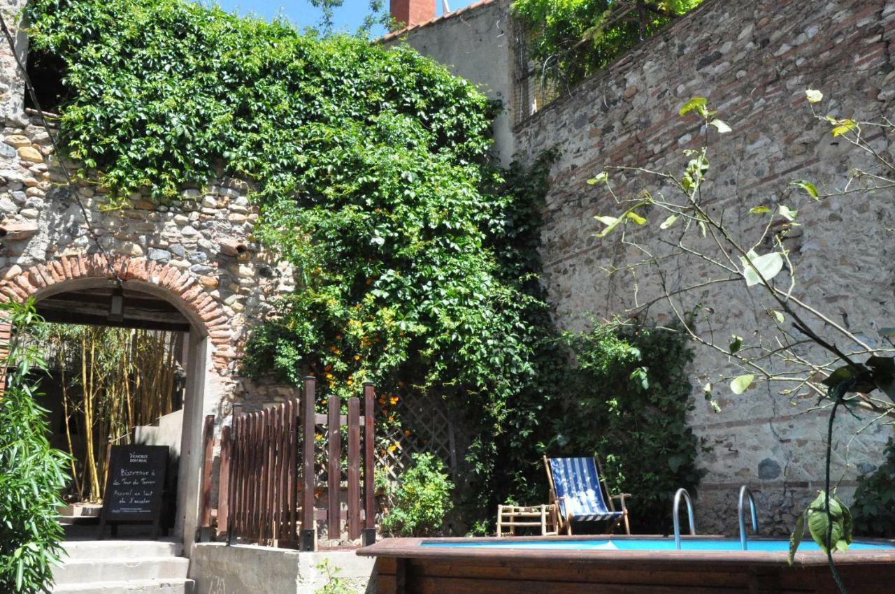 リヴサルト La Tour Du Terroir Bed & Breakfast エクステリア 写真